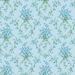 Широкие обои с мелким рисунком под ситцевую ткань с синими цветочками на голубом фоне для кухни, столовой или гостиного зала